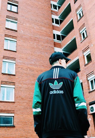 VINTAGE 90S BLACK GREEN ADIDAS TRACK JACKET