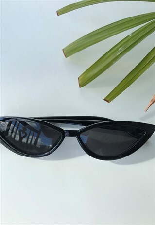 NEW Y2K MINI BLACK SUNGLASSES