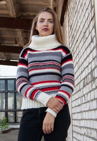 VINTAGE RETRO GREY WHITE RED KNITTED TURTLE NECK JUMPER