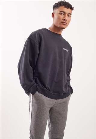 VINTAGE REEBOK SWEATSHIRT