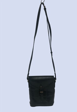 VINTAGE BLACK CROC TEXTURE SMALL BUCKET CROSSBODY BAG