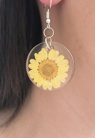 DAISY EARRINGS, REAL FLOWER EARRINGS, YELLOW EARRINGS