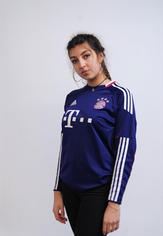 VINTAGE ADIDAS BAYERN MUNICH FOOTBALL SHIRT