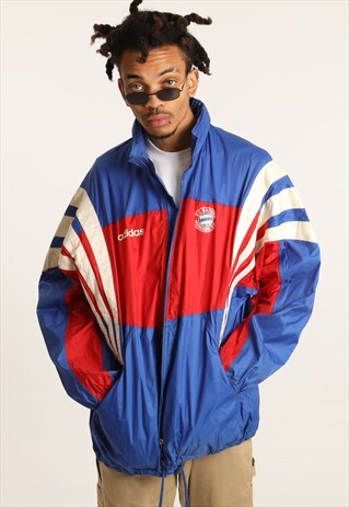 VINTAGE ADIDAS BAYERN MUNICH LIGHTWEIGHT FESTIVAL JACKET