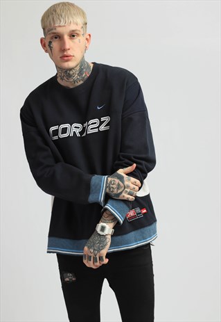 VINTAGE NIKE SWEATSHIRT