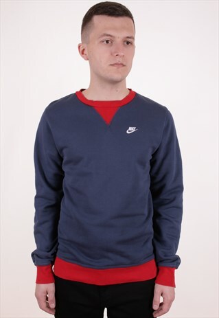 90S VINTAGE NIKE SWEATSHIRT AA8635