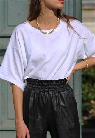 WHITE BOYFRIEND T-SHIRT