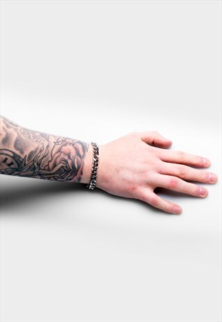 54 FLORAL STAINLESS STEEL CURB LINK BRACELET - SILVER