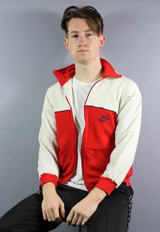 VINTAGE NIKE COTTON WINDBREAKER IN RED WITH EMRBOIDERED LOGO