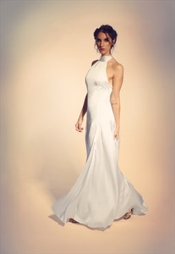 Wedding dress with open back