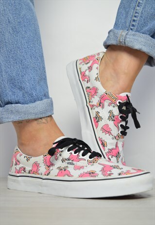 VINTAGE 90S VANS WHITE & PINK DRAGON PRINT SKATE SHOES RETRO