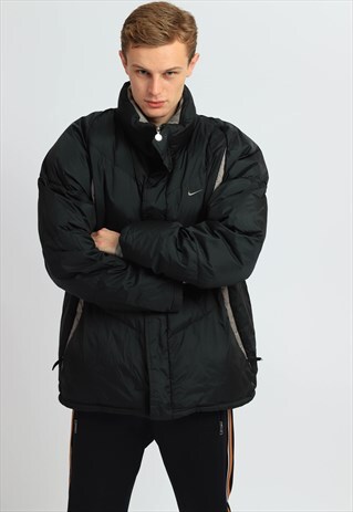 VINTAGE NIKE PUFFER JACKET
