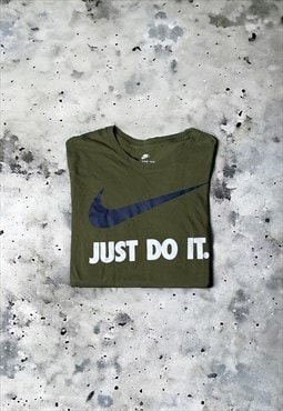 Men's Y2K Khaki Nike Spell Out Tshirt 