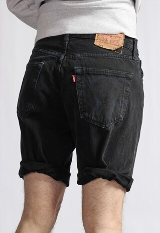 VINTAGE LEVI'S DENIM SHORTS