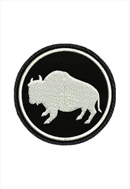 Embroidered Bull Machine iron on patch / sew on patches