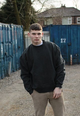 VINTAGE BLACK CHAMPION SWEATSHIRT