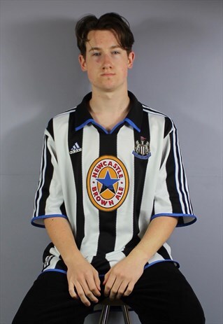 VINTAGE ADIDAS NEWCASTLE UNITED FC FOOTBALL SHIRT IN BLACK A