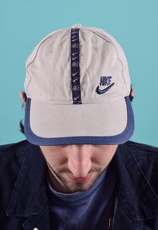 VINTAGE NIKE BEIGE AND NAVY EMBROIDERED CAP