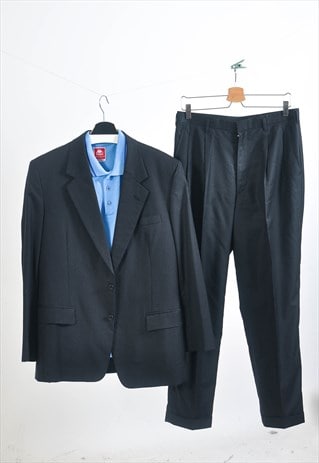 Vintage 00s suit in black