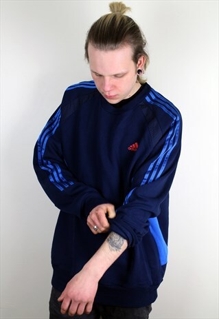 VINTAGE NAVY ADIDAS SWEATSHIRT