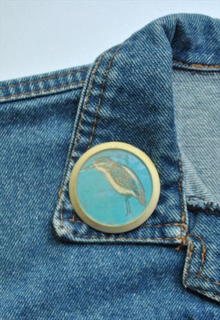 VINTAGE 3D BIRD PLASTIC SOVIET PIN