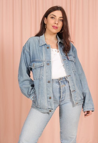 VINTAGE LEVI'S DENIM JACKET IN LIGHT WASH