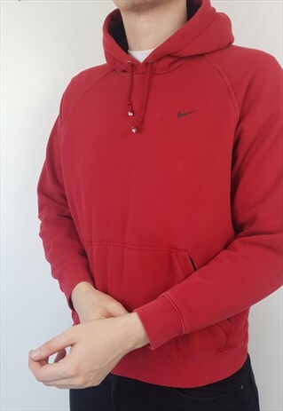NIKE - EMBROIDERED RED HOODIE (MEDIUM)