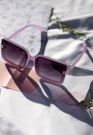 LILAC FRONT LENS RECTANGLE THICK FRAME SUNGLASSES