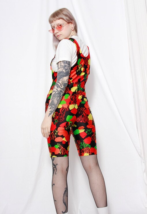 garment image