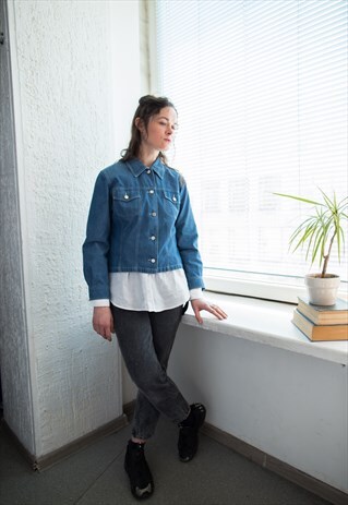 VINTAGE 90'S BLUE DENIM JACKET