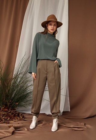 TAUPE PLEATED PANTS