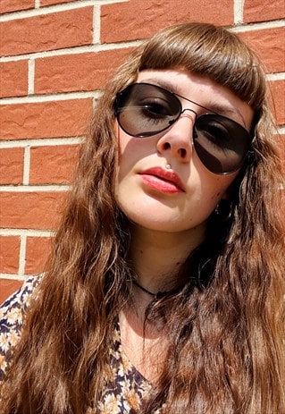 VINTAGE INSPIRED SUNGLASSES PILOT SHAPE IN BLACK WITH UV400