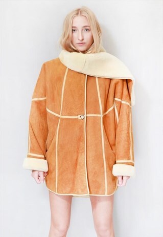 VINTAGE 1980'S OVERSIZED TAN BROWN SHEARLING AVIATOR COAT