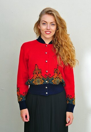 VINTAGE 1980'S RED FITTED CARDY