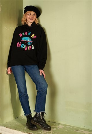 DON'T GO CHANGING WOMEN'S SLOGAN HOODIE