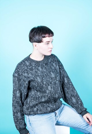VINTAGE 1980S JUMPER IN A DARK GREY PATTERN