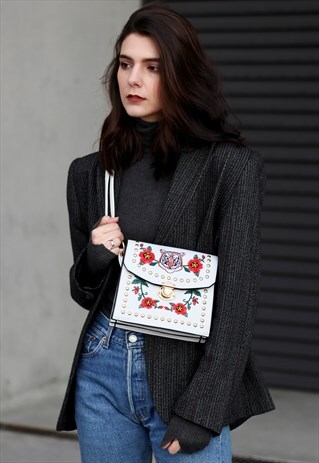 STUDDED TIGER EMBROIDERY BAG