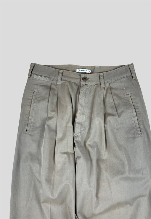 garment image