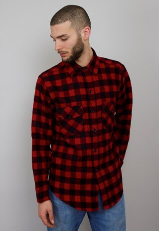 VINTAGE 90S RED AND BLACK CHECK SHIRT