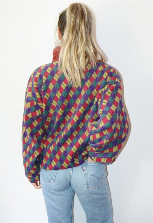 garment image