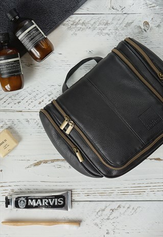 HANGING TOILETRY WASH BAG, BLACK/BRASS FAUX LEATHER, LARGE