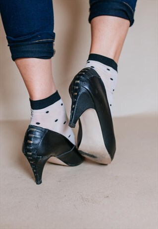 VINTAGE 80S BLACK MINIMAL HEELS