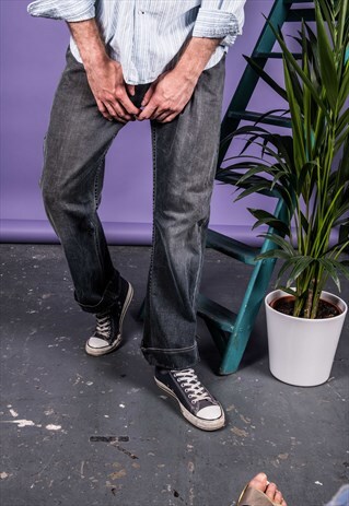 VINTAGE LEVI'S 501 JEANS IN GREY WITH PAINT MARKS