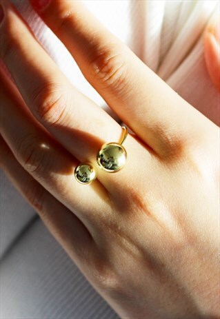 STATEMENT DOUBLE BALL RING GOLD PLATED