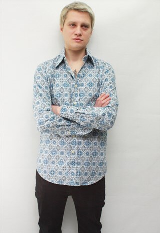 VINTAGE 90' AMAZING ELEGANT BLUE AND WHITE ORNAMENT SHIRT