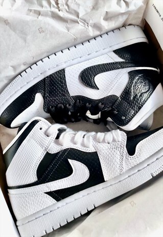 NIKE CUSTOM JORDAN 1 ASYMMETRIC BLACK & WHITE
