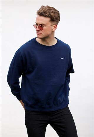 NIKE USA 90S NAVY BLUE MINIMALIST SWEATSHIRT