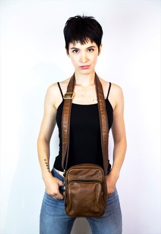 CROSS BODY TRAVEL BAG IN BROWN HUNTER LEATHER