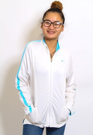 VINTAGE NIKE JACKET IN WHITE M/L