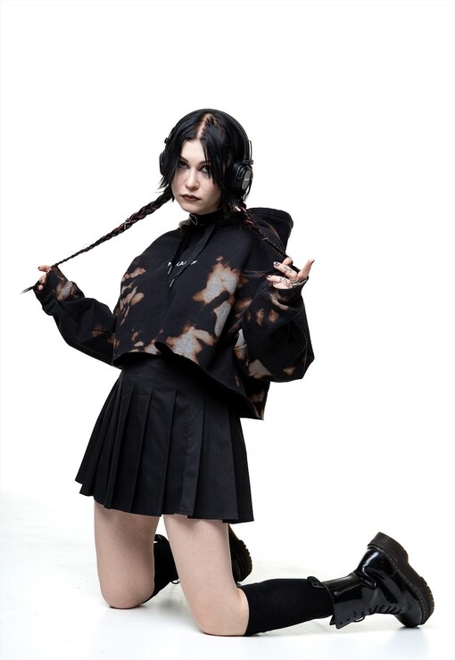garment image
